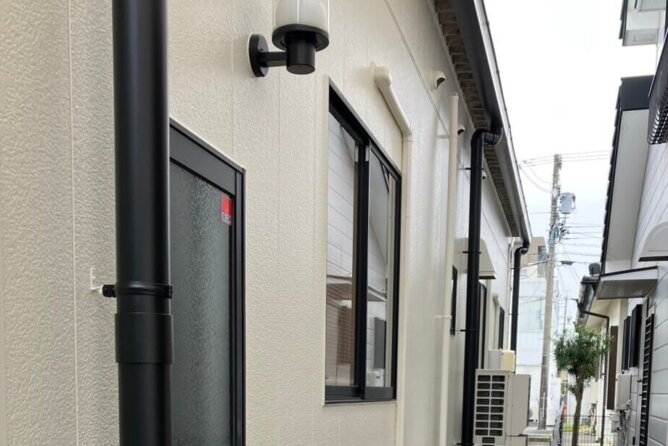 裏口ひさし施工前